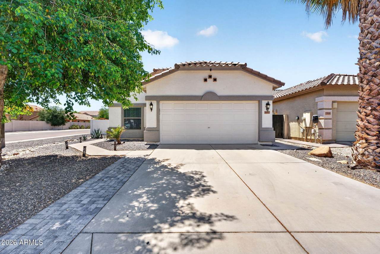 697 Oak Tree Lane - Photo 1