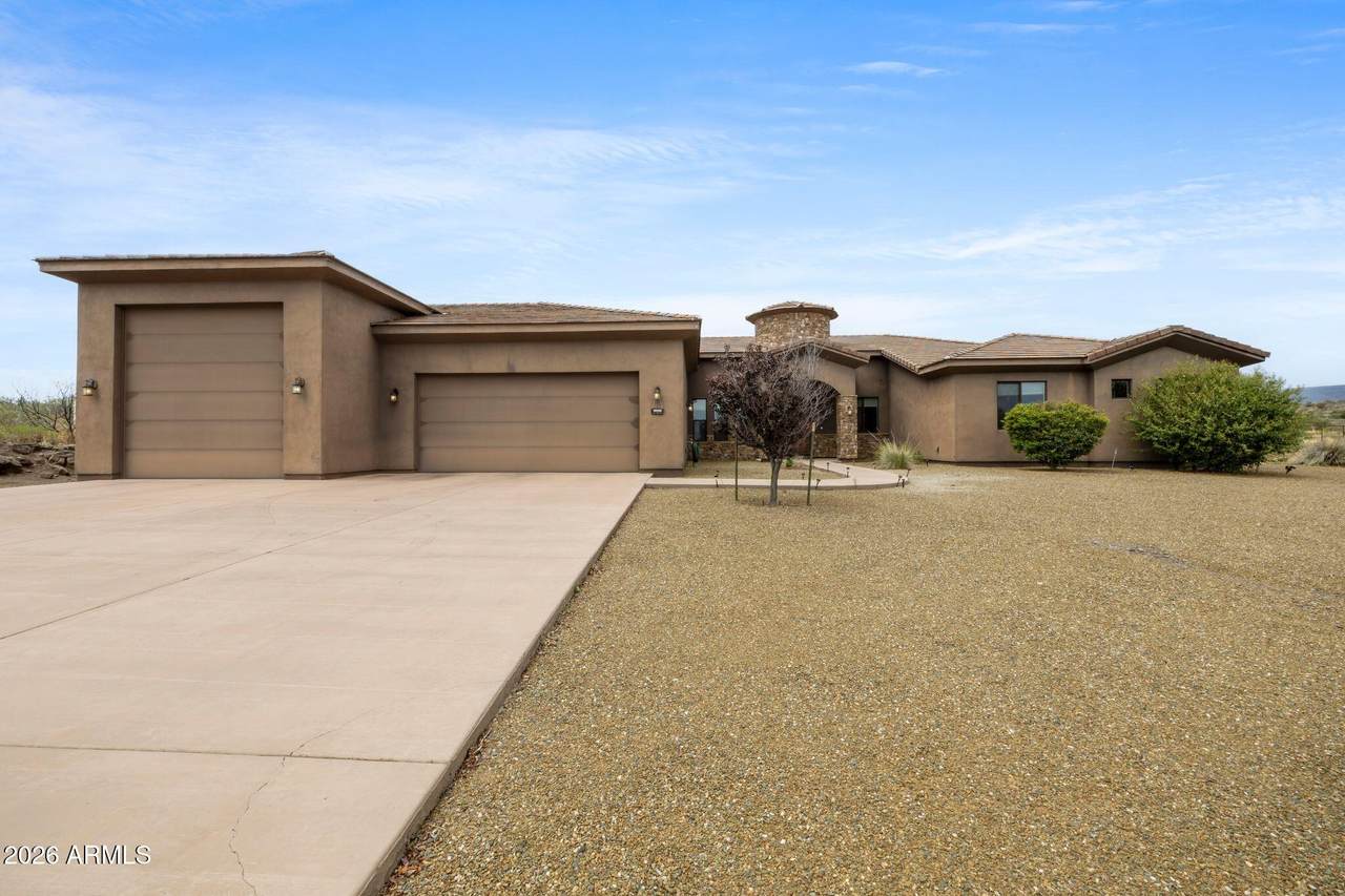 15035 Countryside Road - Photo 1