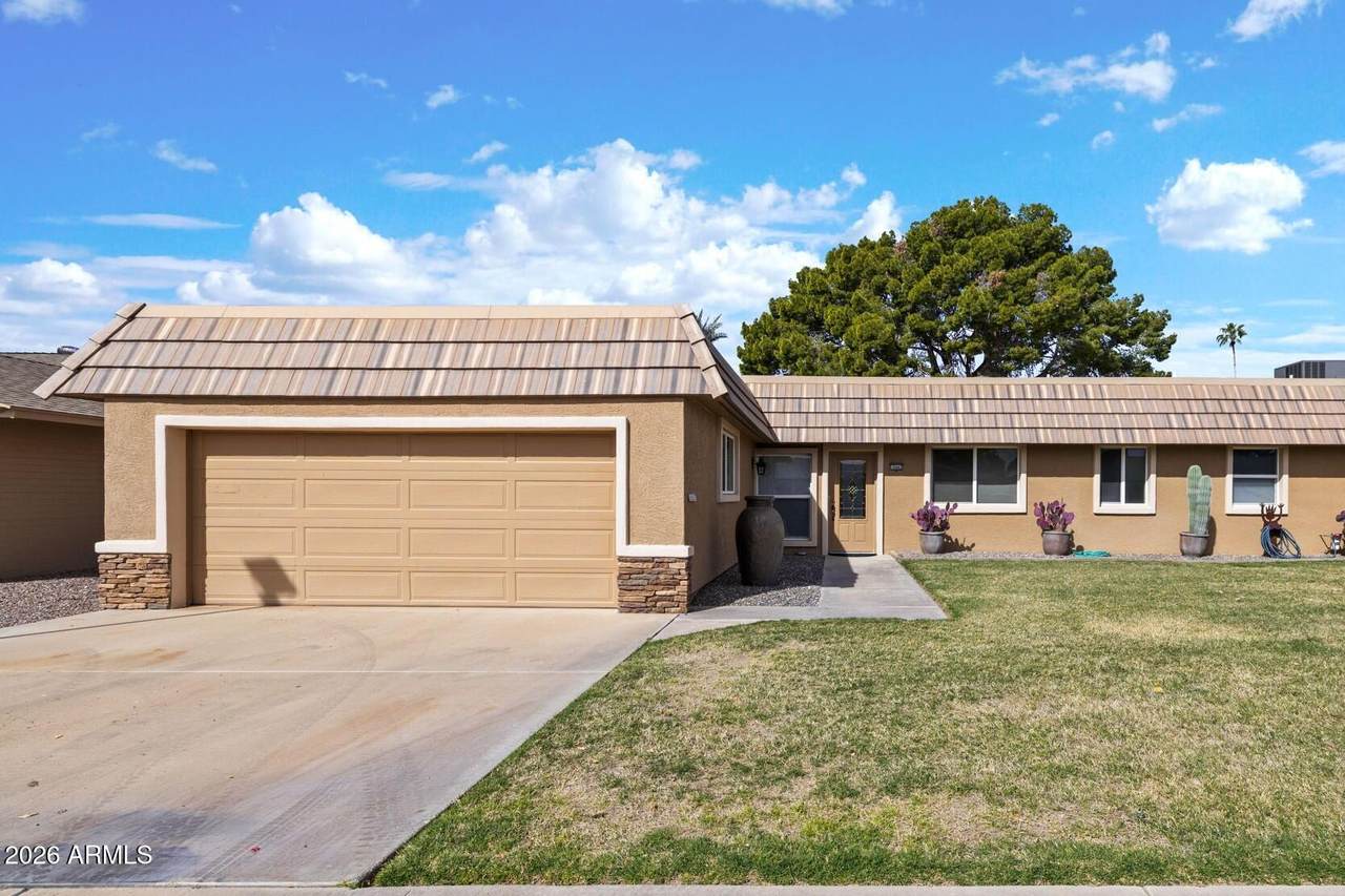 10442 Prairie Hills Circle - Photo 1