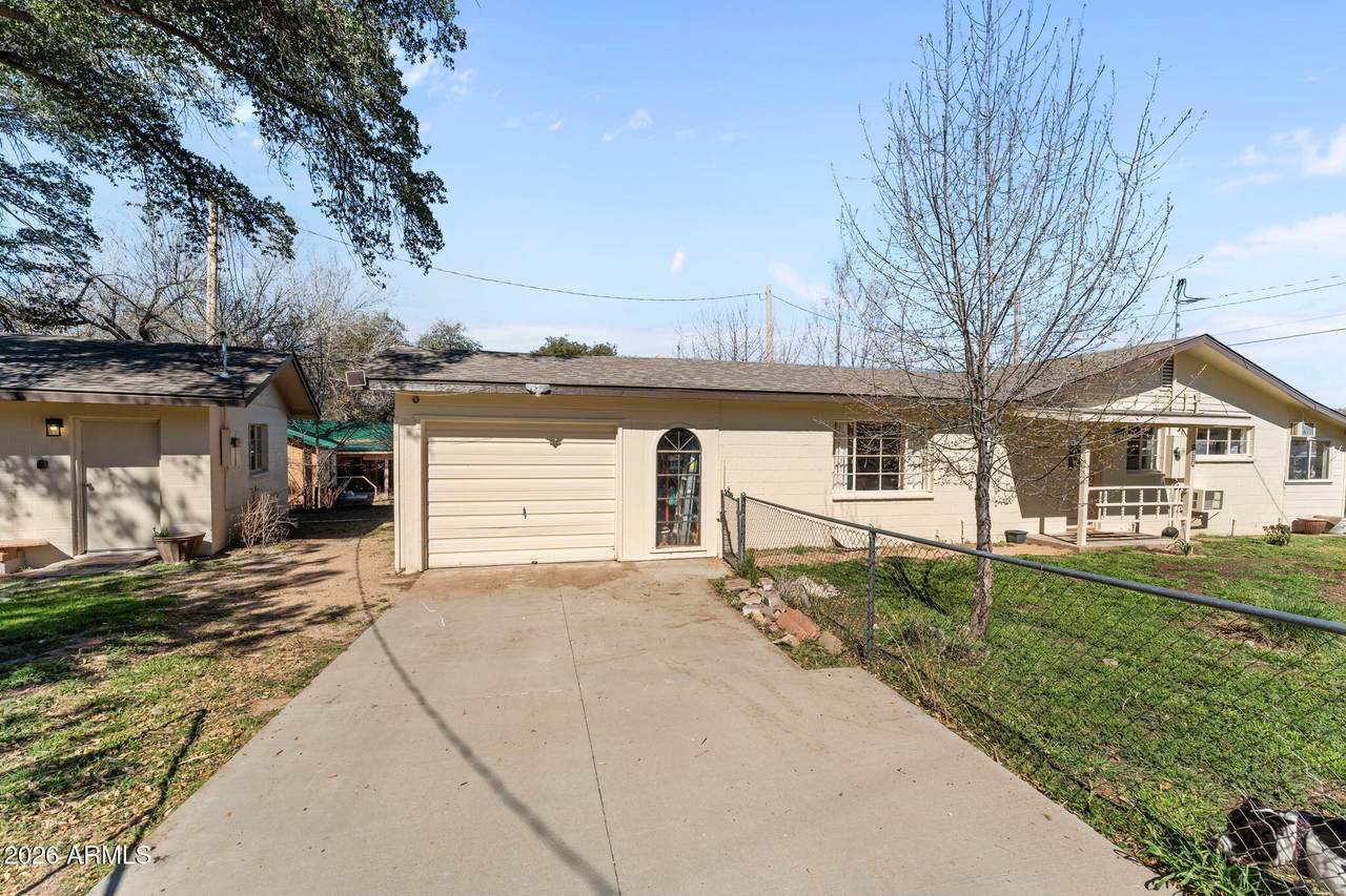 22538 Cherry Lane - Photo 1