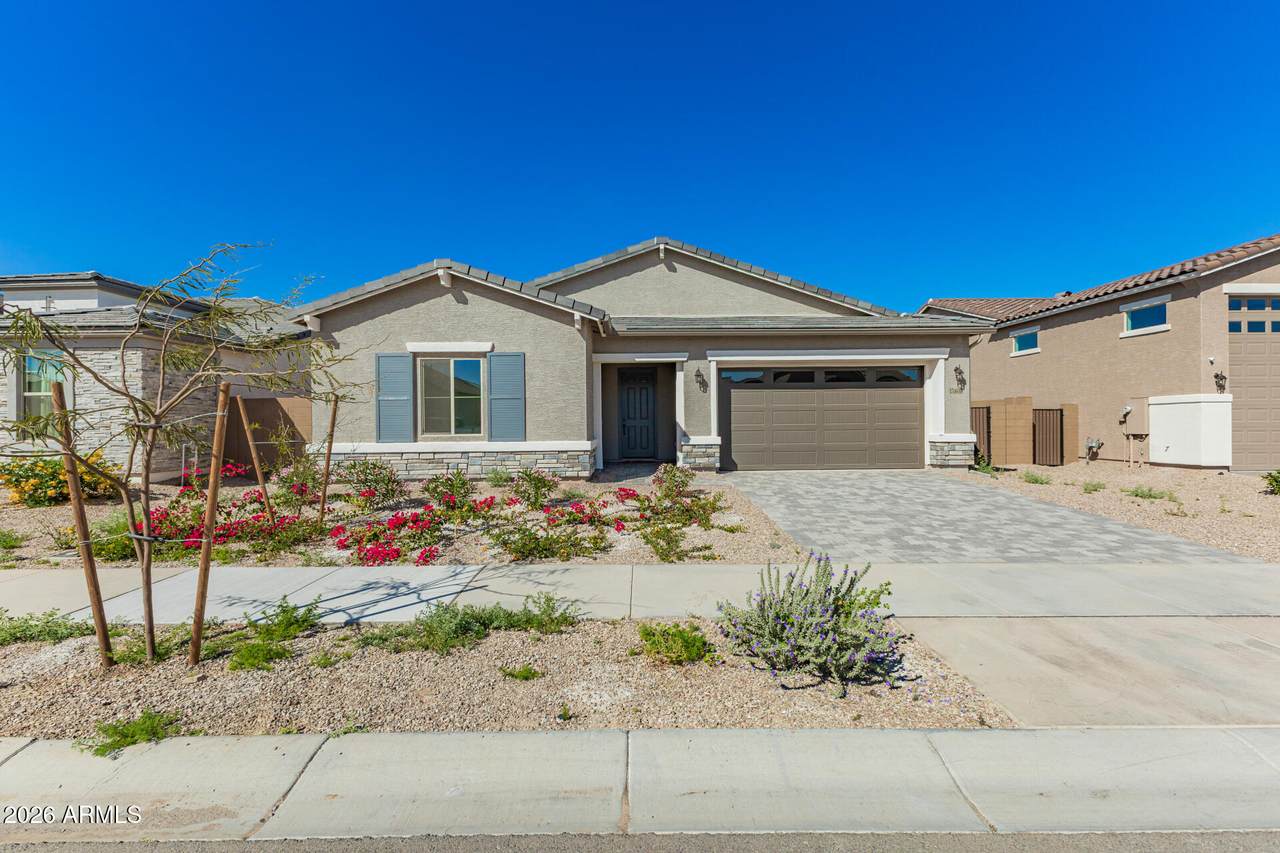 15808 Desert Hollow Drive - Photo 1
