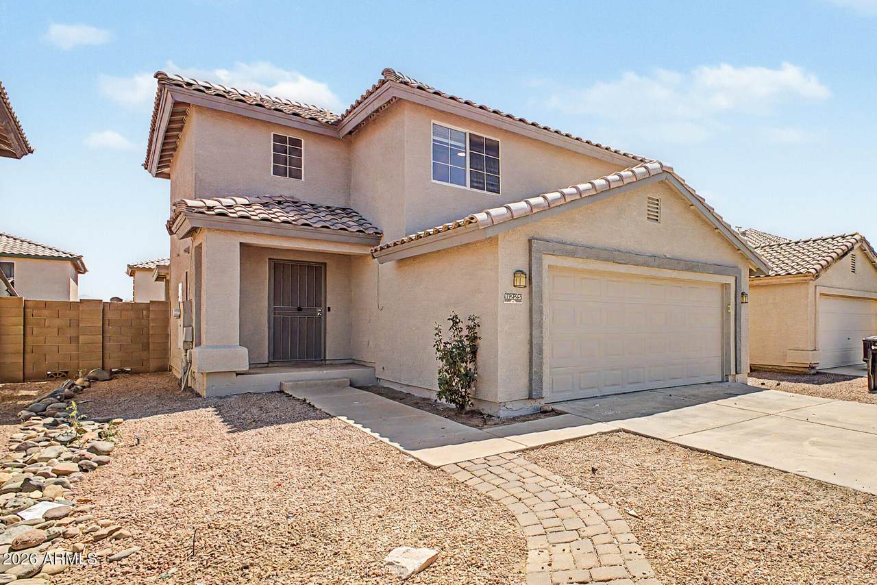 11223 Glenrosa Avenue - Photo 1