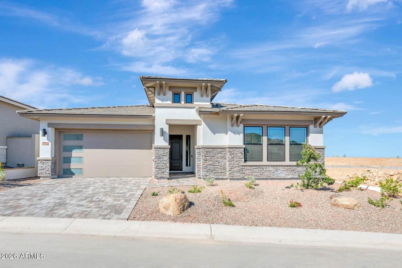 21640 Glenrosa Avenue - Photo 1