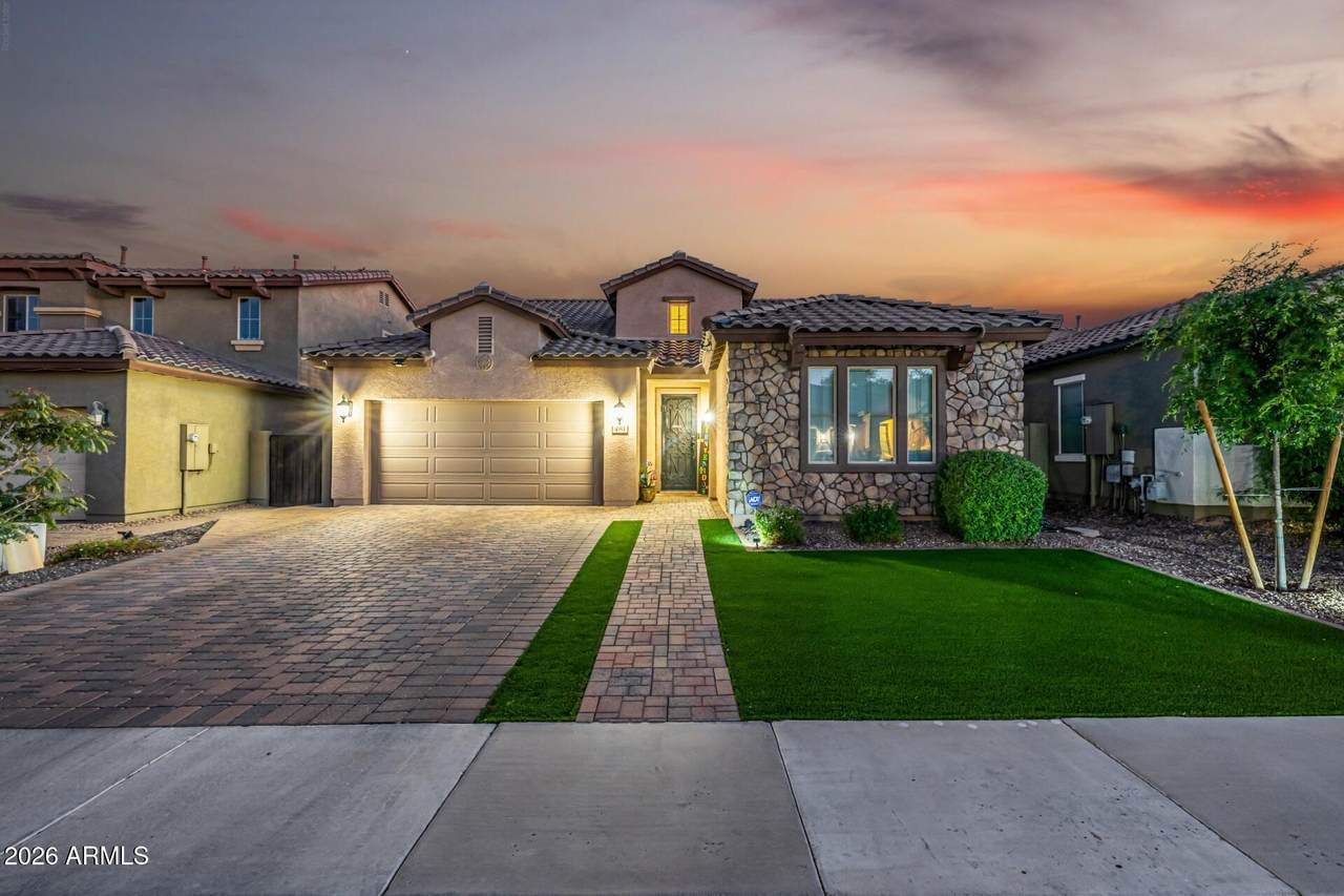481 Canyon Rock Road - Photo 1