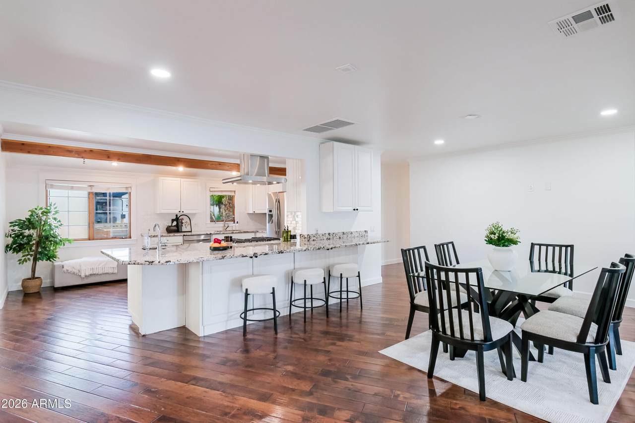 5328 Pinchot Avenue - Photo 1