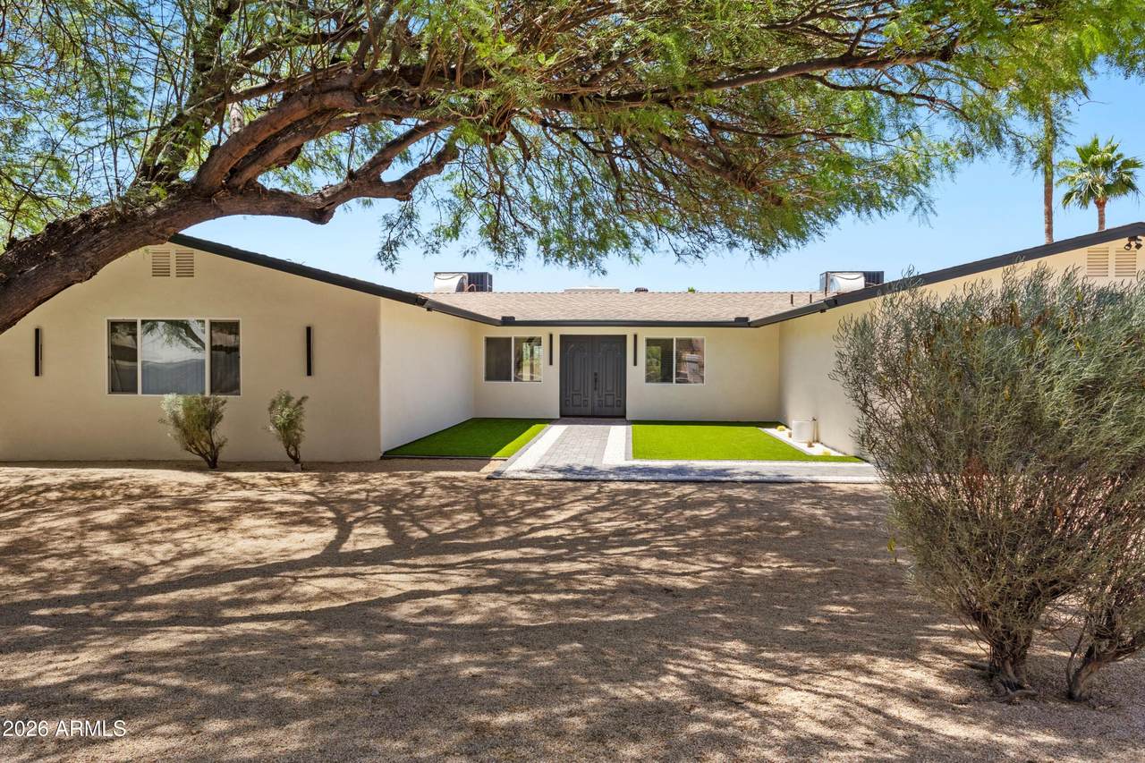 9402 18TH Street - Photo 1