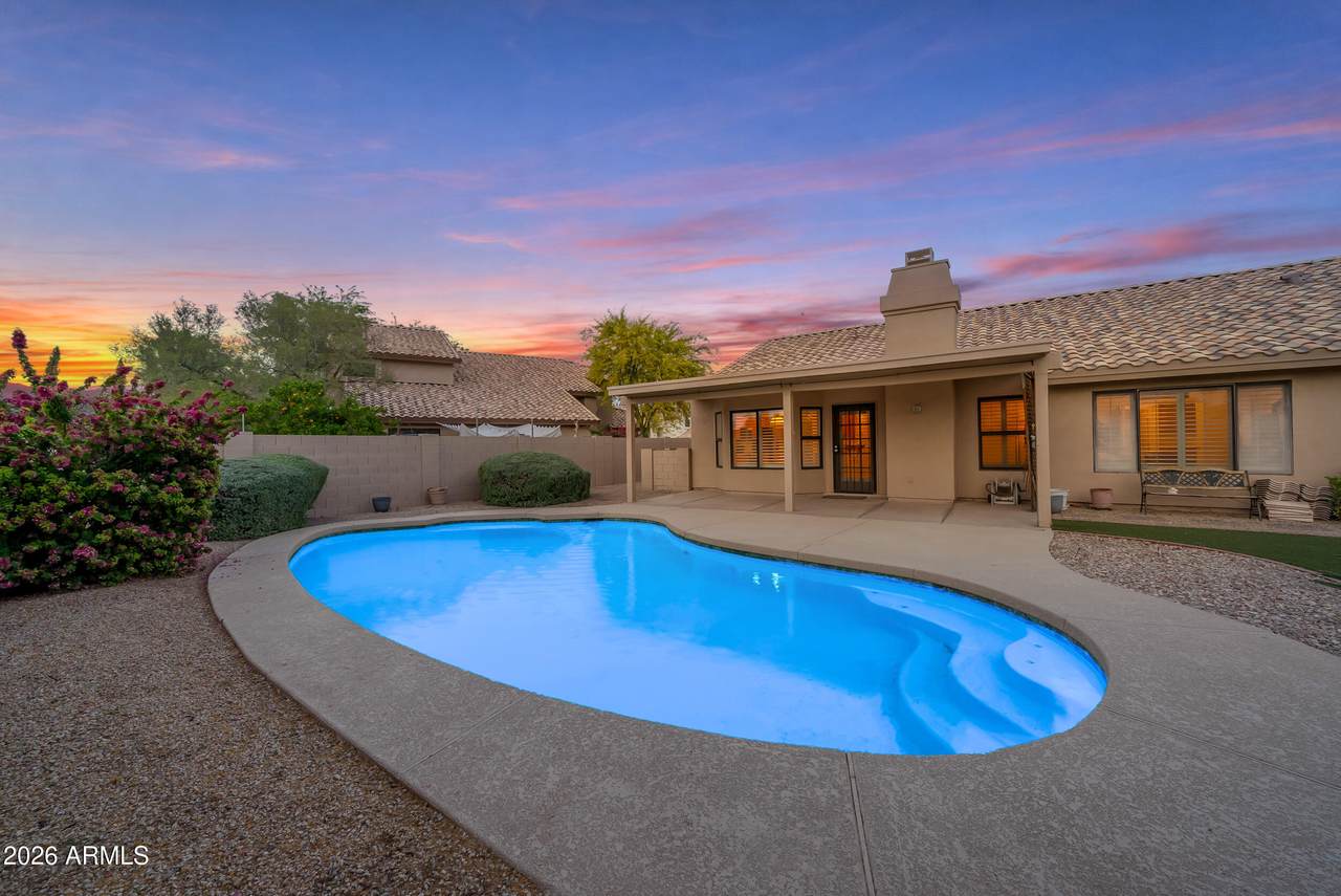 1366 Laveen Drive - Photo 1