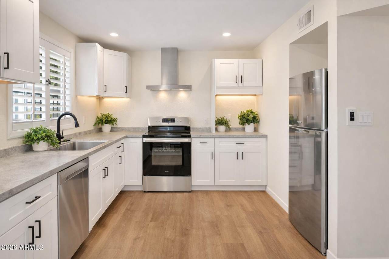 6735 16 Th Street - Photo 1
