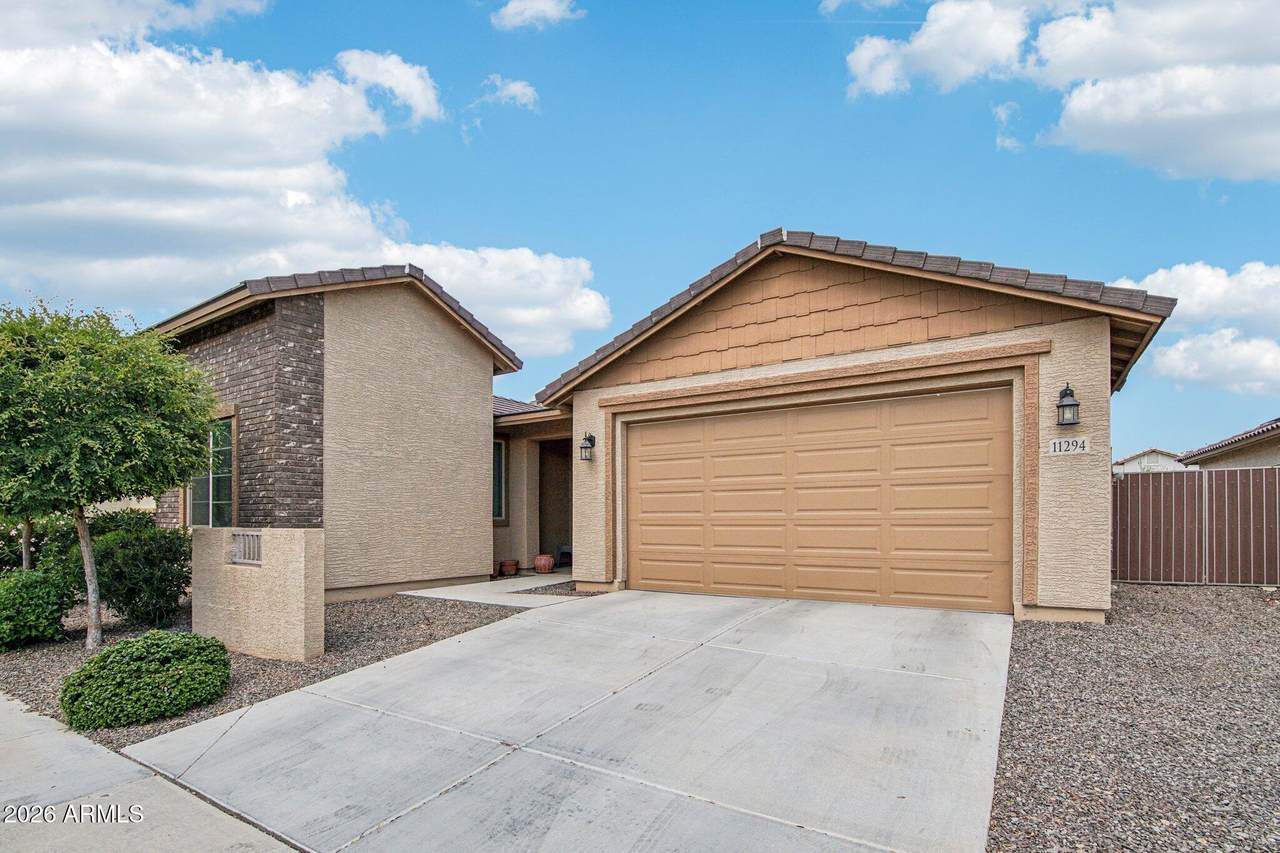 11294 Vernon Avenue - Photo 1