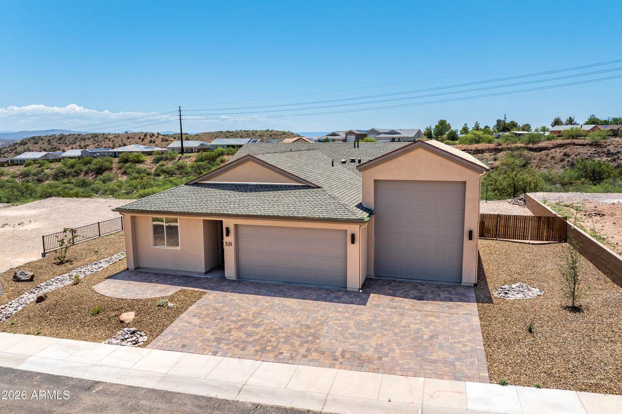 523 Cleopatra Hill Road - Photo 1