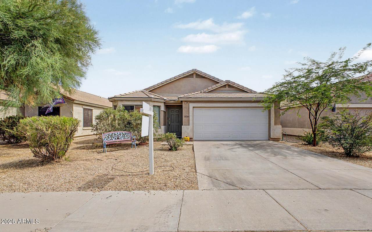 45763 Dirk Street - Photo 1