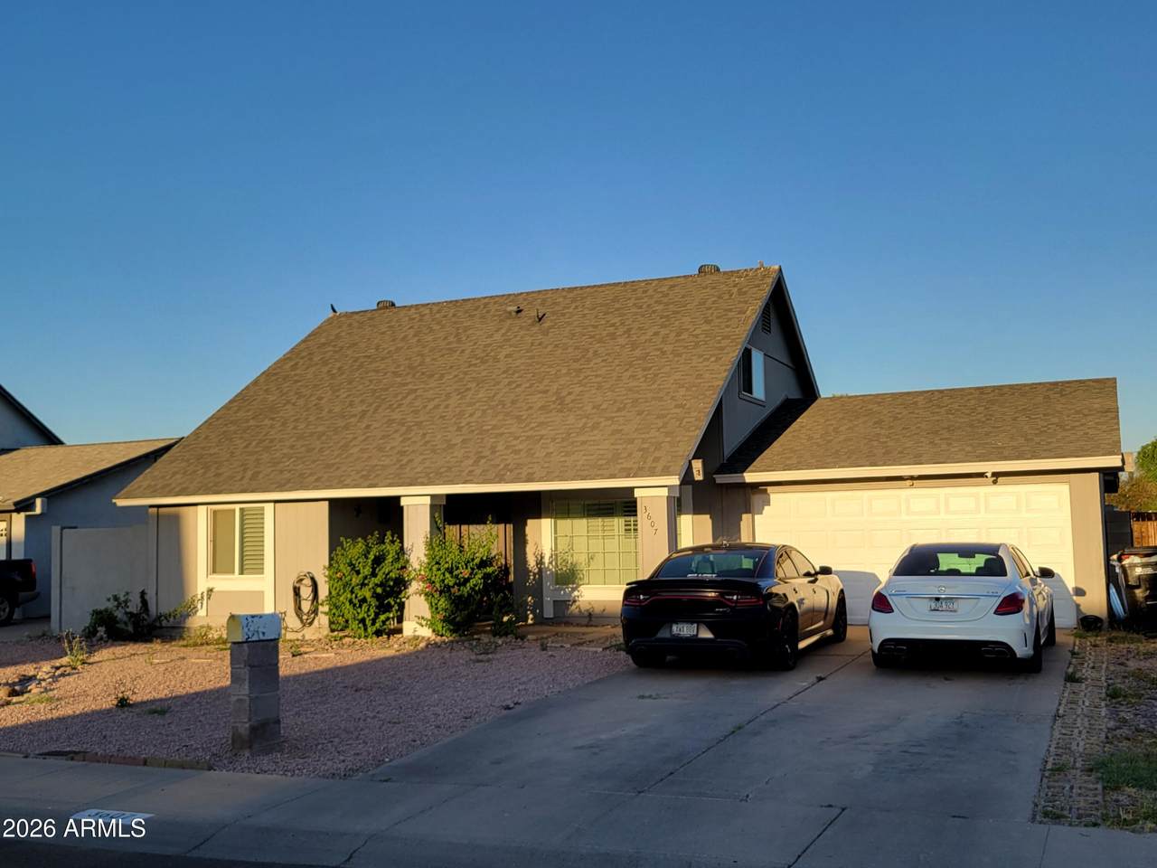 3607 90TH Avenue - Photo 1