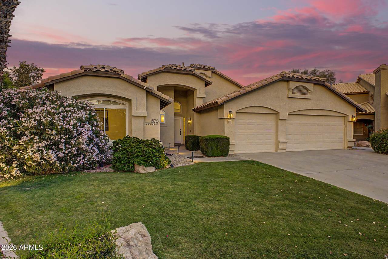 1570 Horseshoe Avenue - Photo 1