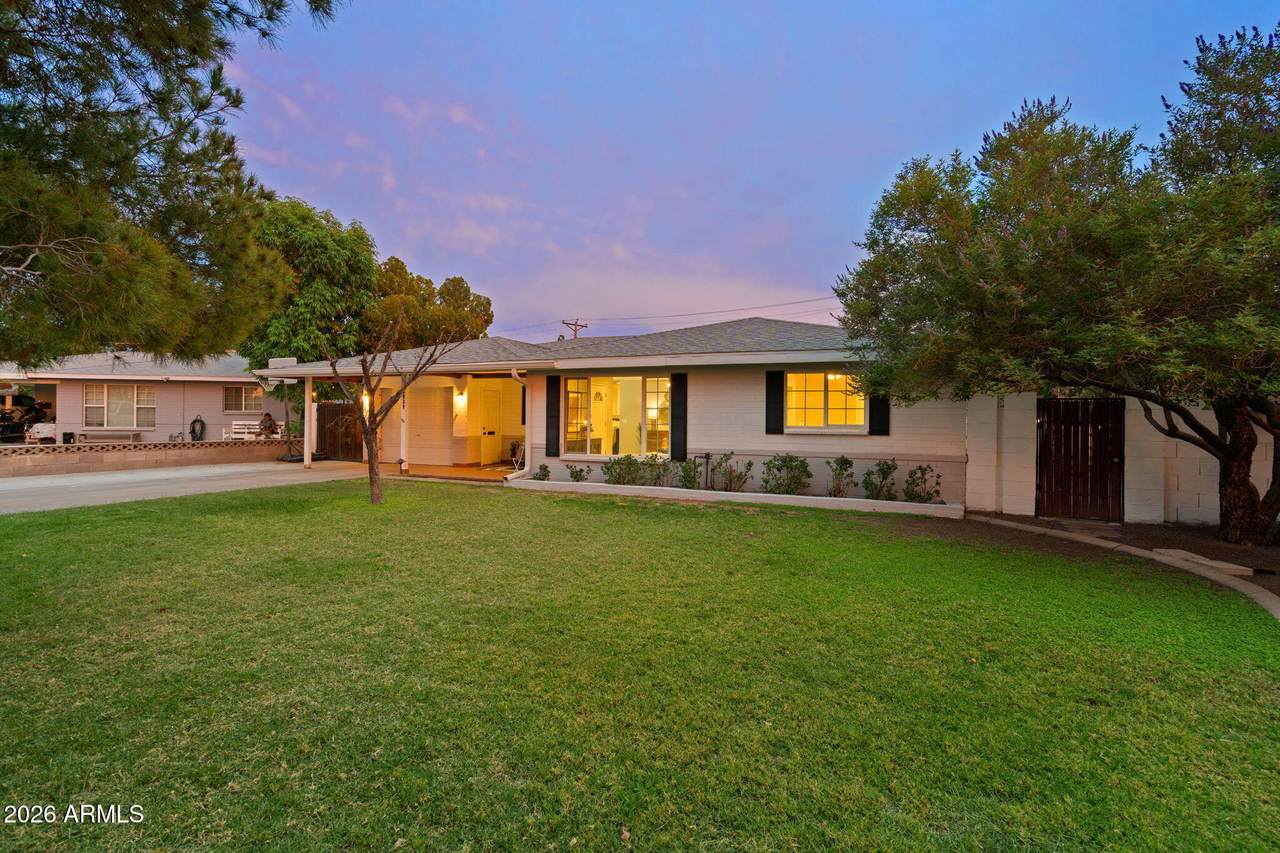 3839 Vernon Avenue - Photo 1