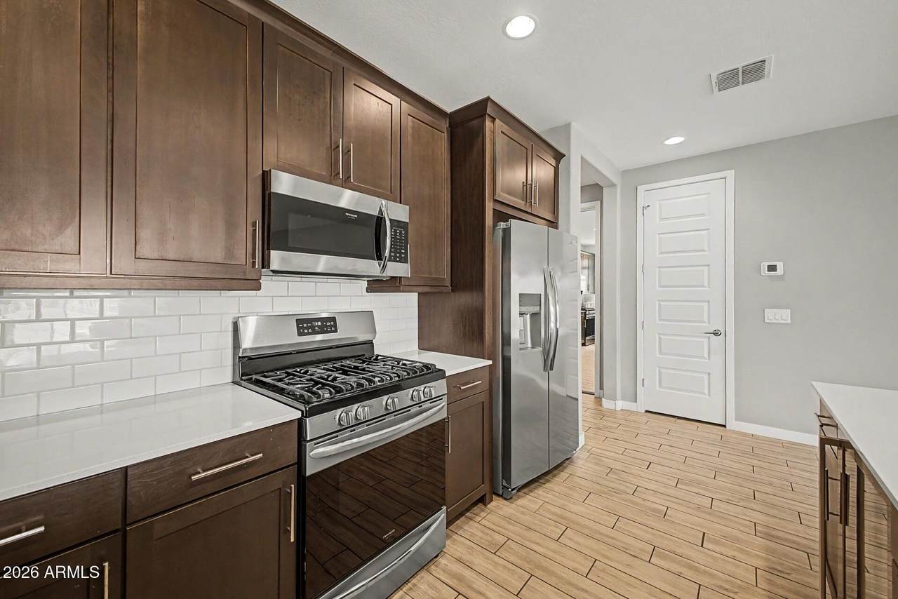 4229 94TH Avenue - Photo 1