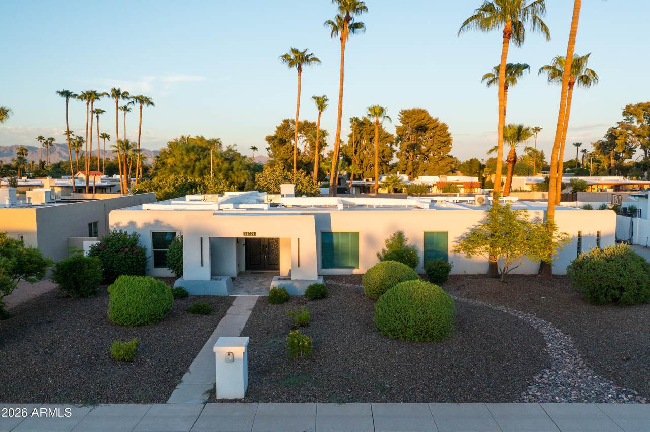 11021 44TH Street - Photo 1