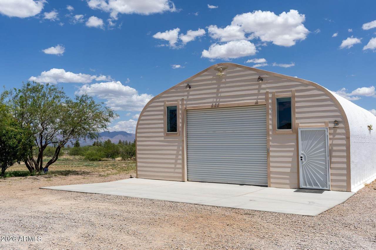 10847 Kings Ranch Road - Photo 1