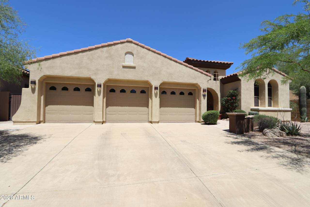 2004 Calle De Las Estrellas Drive - Photo 1