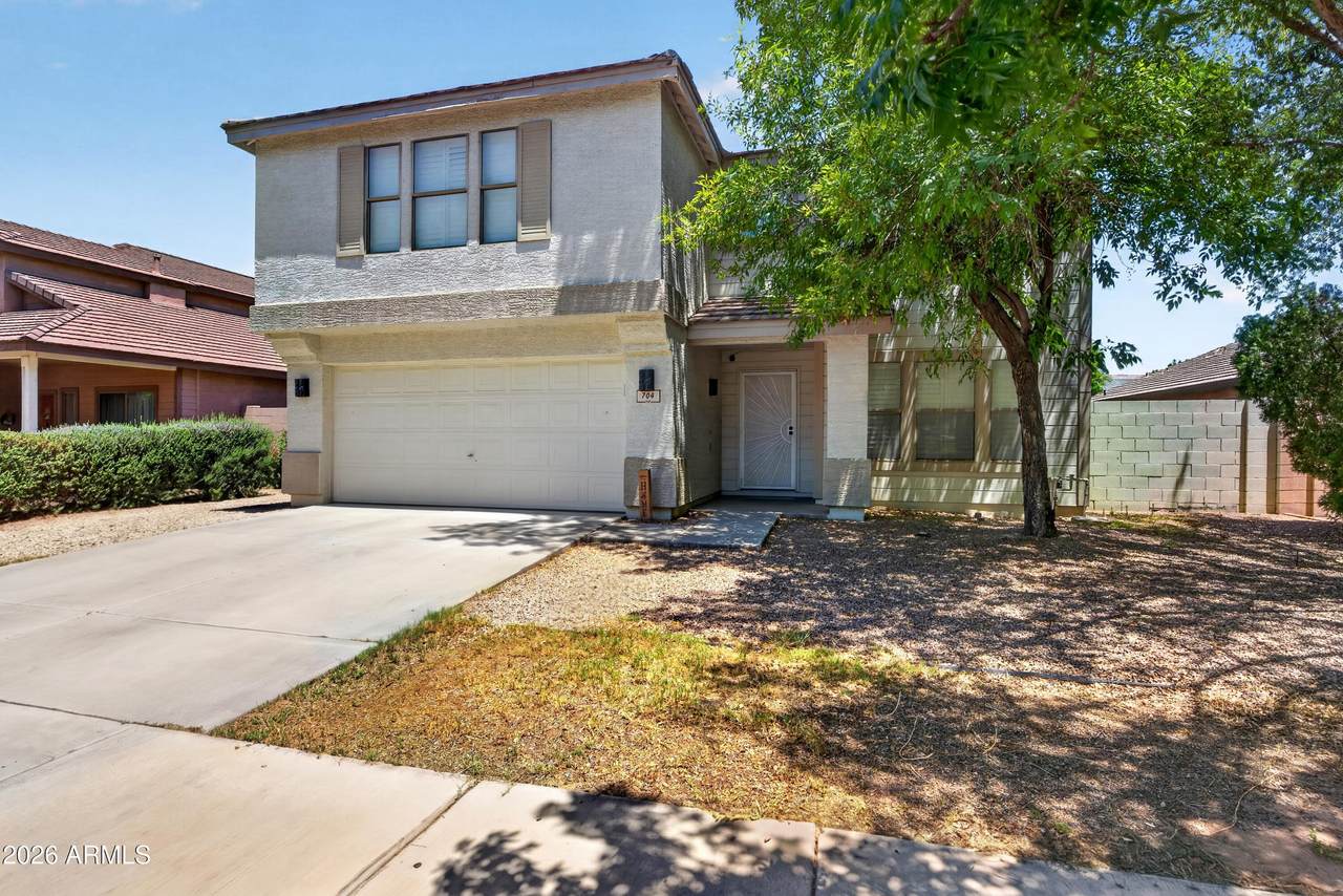 704 La Pryor Lane - Photo 1