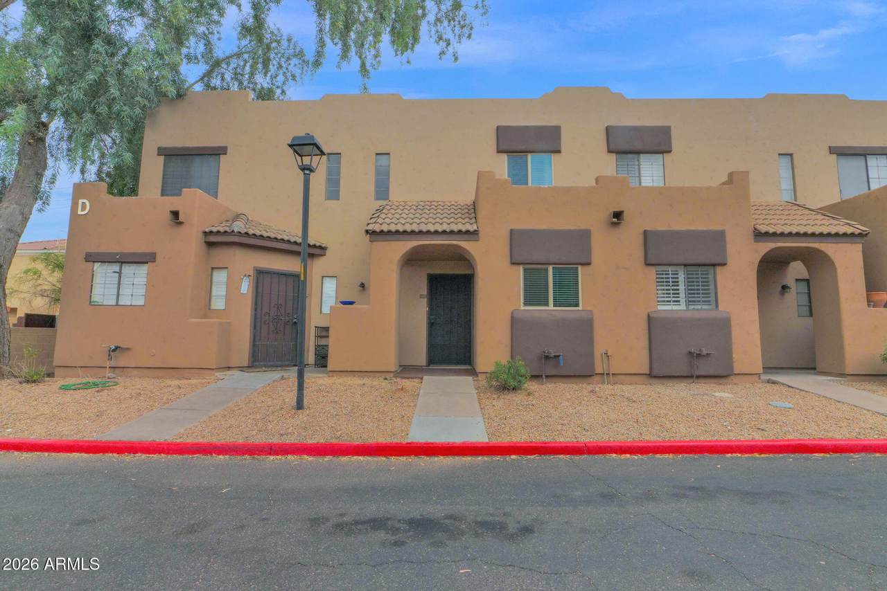 1935 Morten Avenue - Photo 1