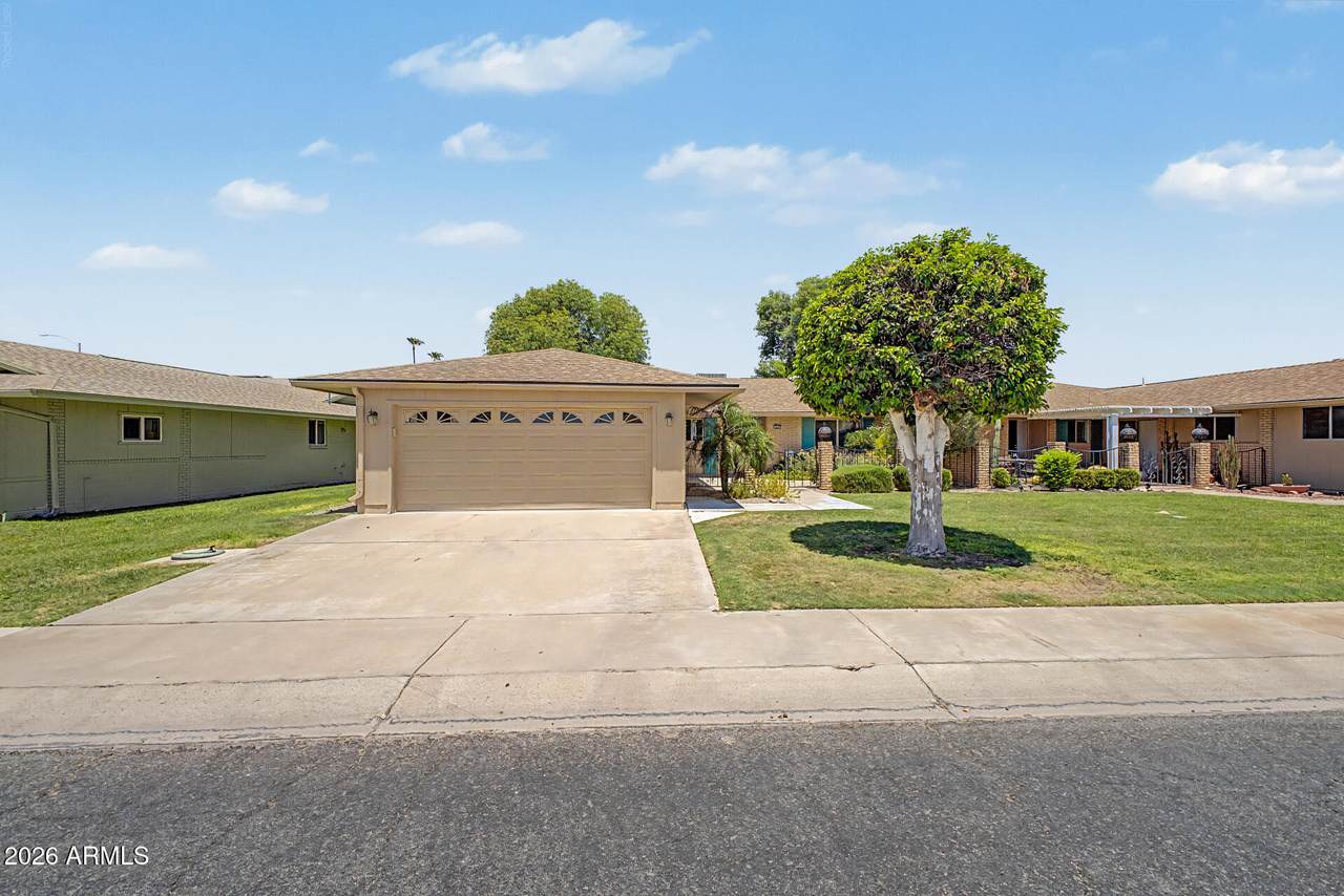10405 Saratoga Circle - Photo 1