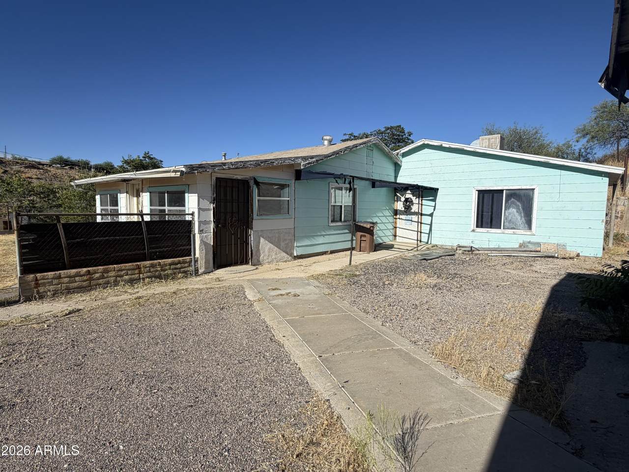 492 Euclid Avenue - Photo 1