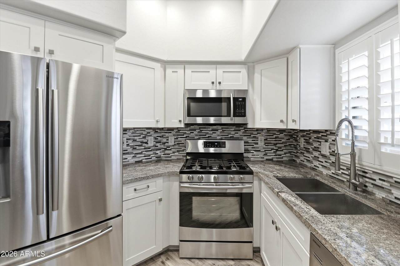 5015 Cheyenne Drive - Photo 1