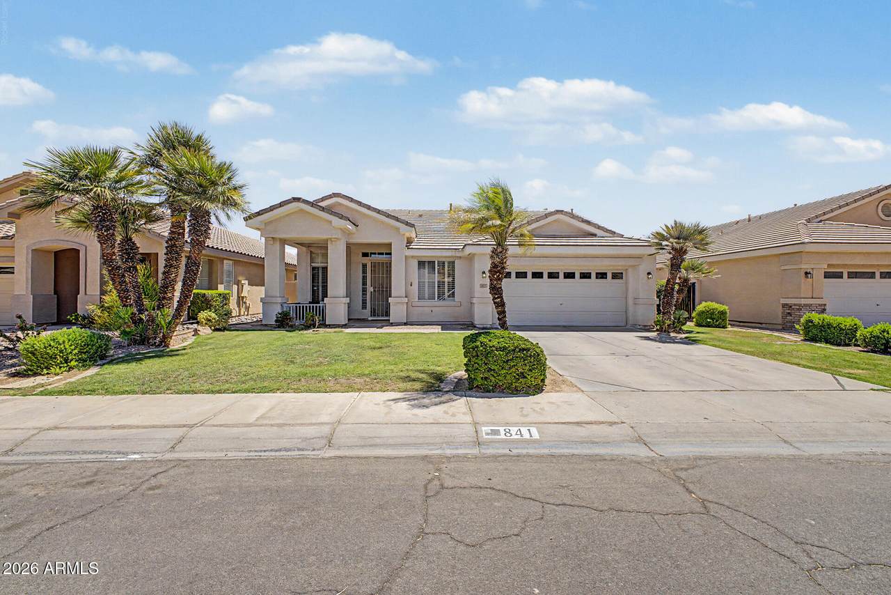 841 Cambridge Place - Photo 1