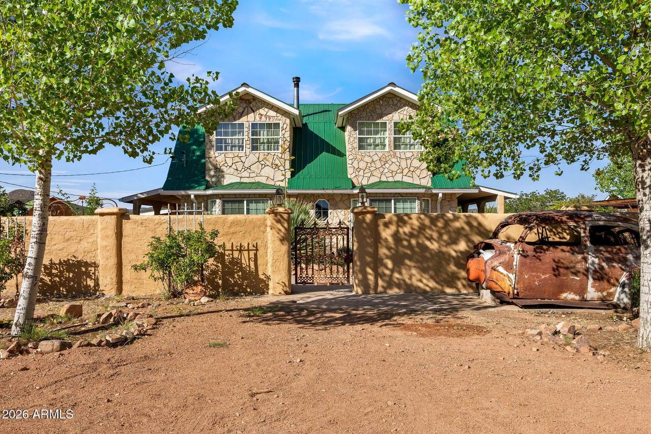 624 Baker Ranch Road - Photo 1