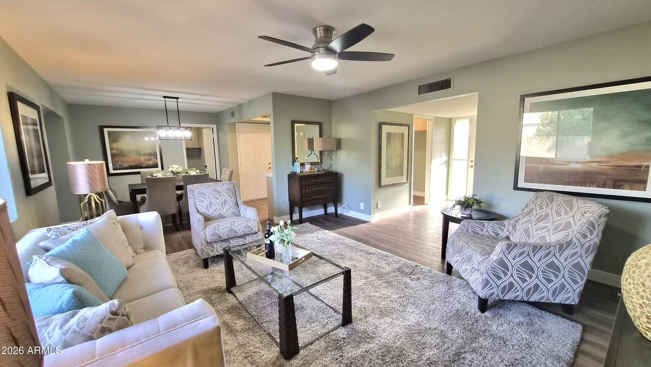 913 Roanoke - Photo 1