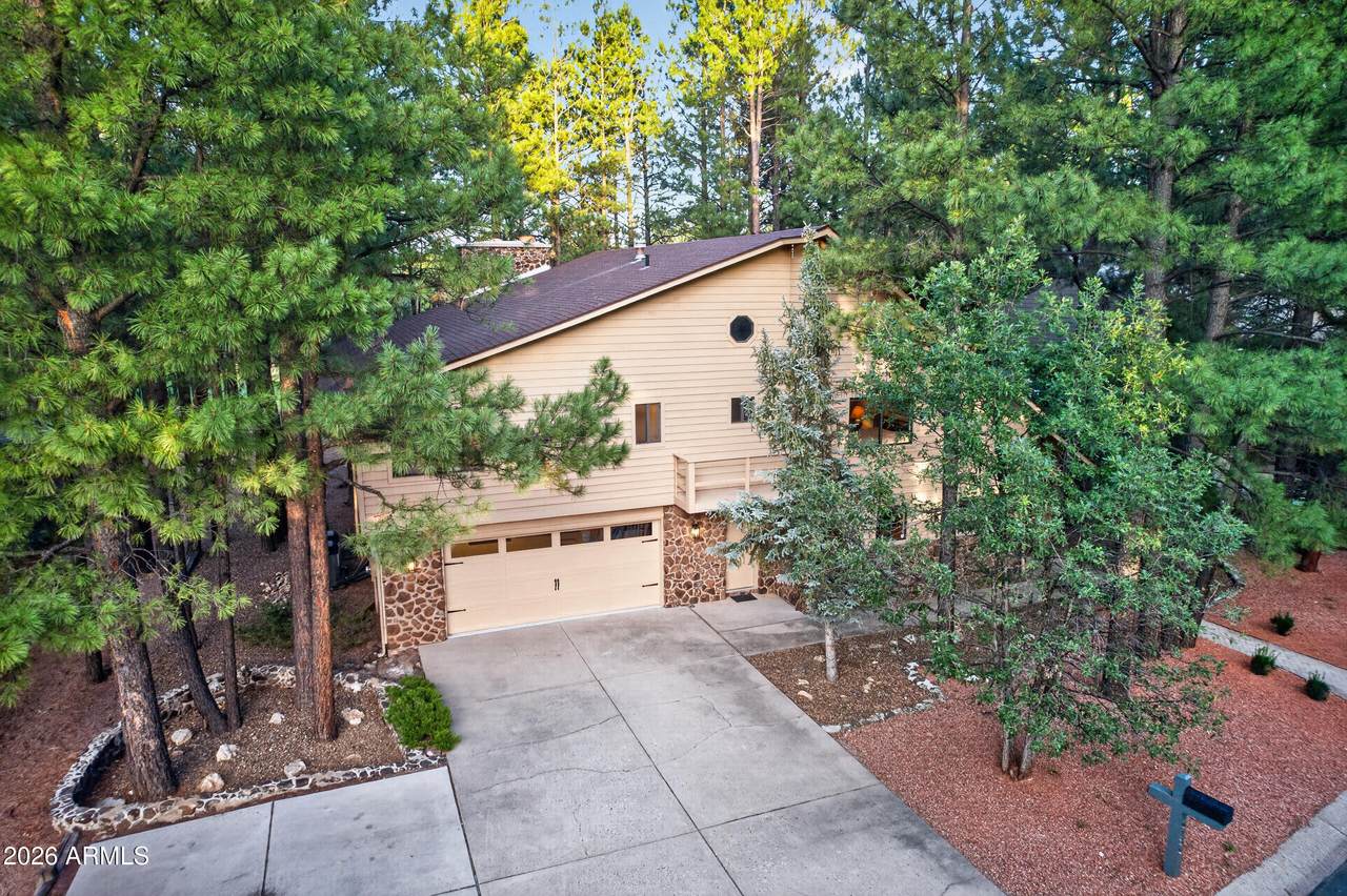 5135 Hickory Drive - Photo 1