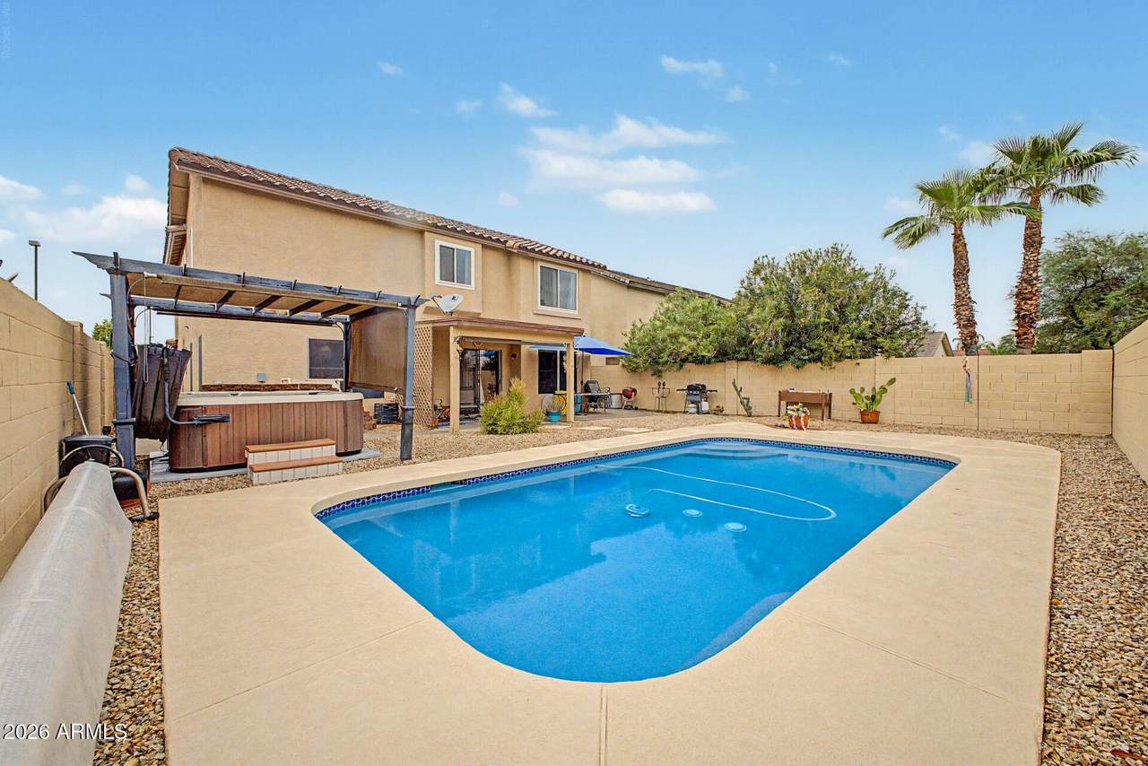 1071 Honeysuckle Lane - Photo 1