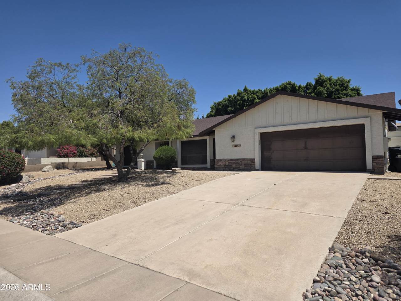 14417 10th Street - Photo 1