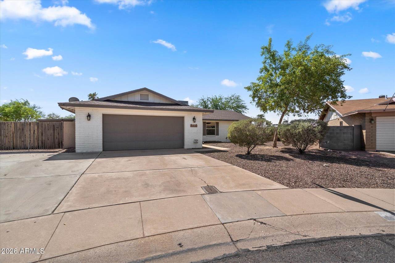 3127 Yucca Street - Photo 1