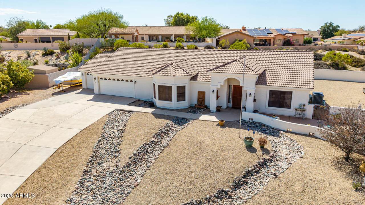 560 Topeka Drive - Photo 1