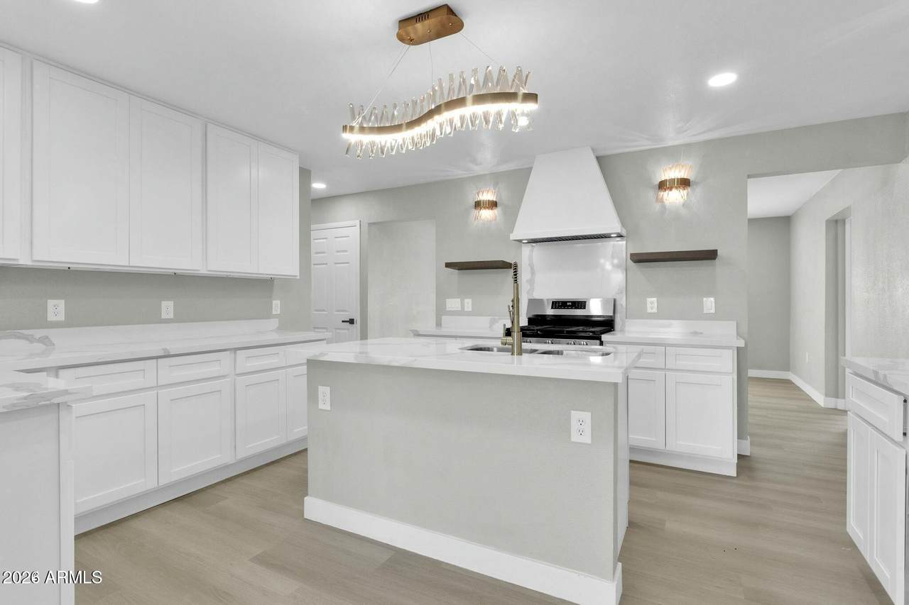 7538 Garfield Street - Photo 1