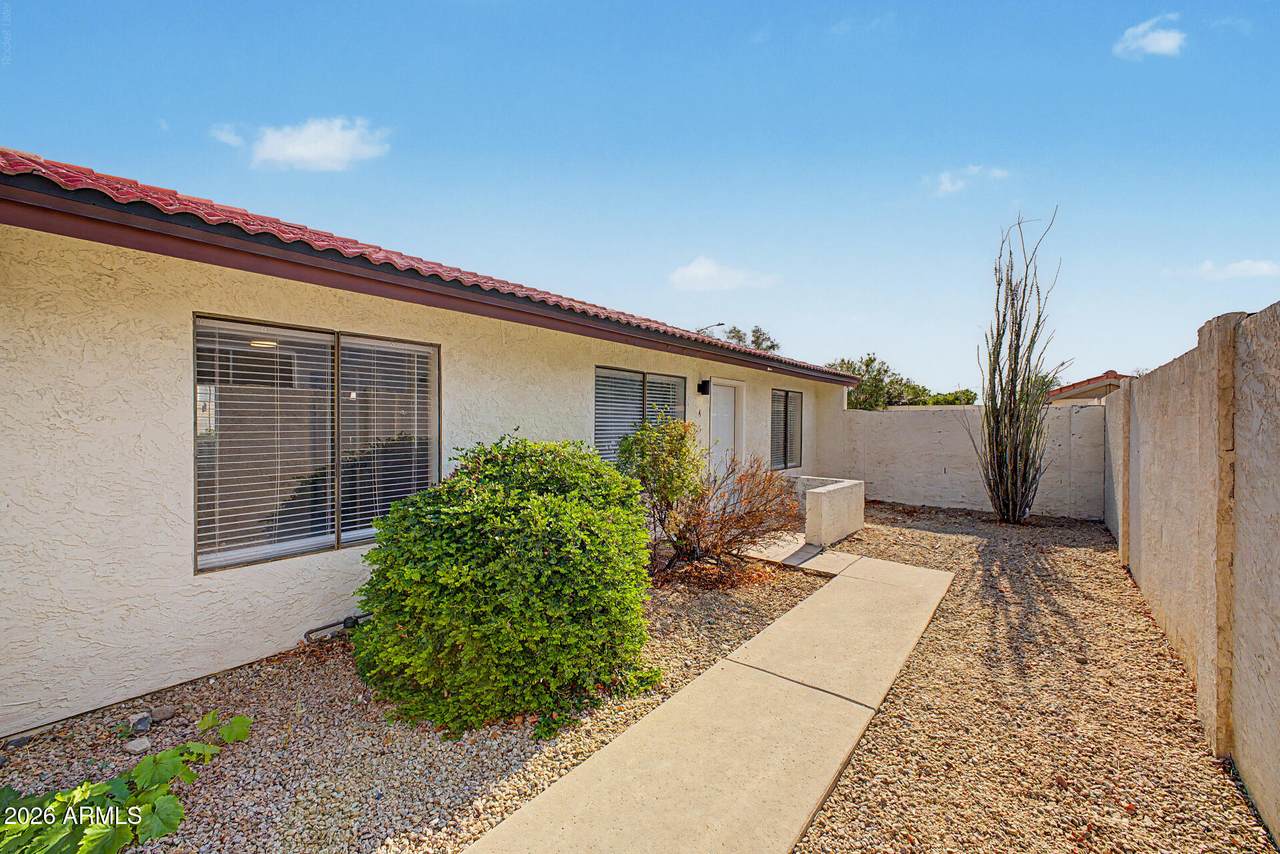 2824 Waltann Lane - Photo 1