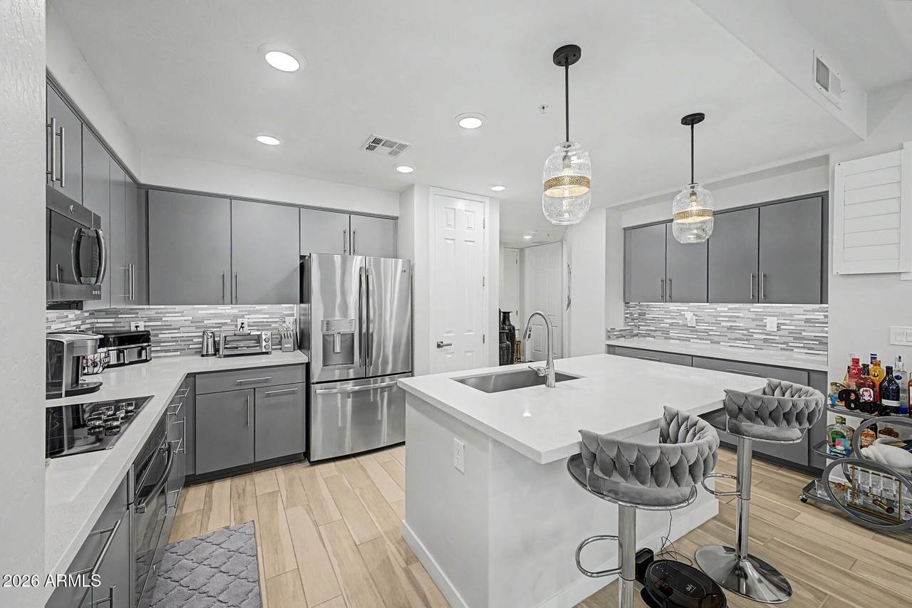 250 Queen Creek Road - Photo 1