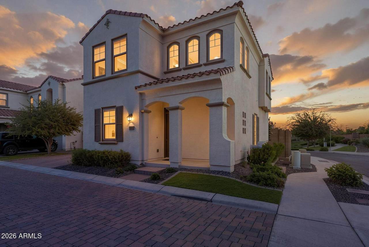 17232 10TH Street - Photo 1
