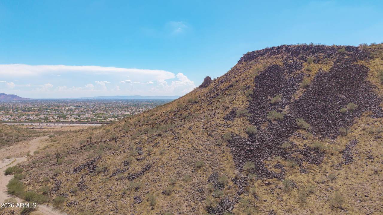 26056 51ST Avenue - Photo 1