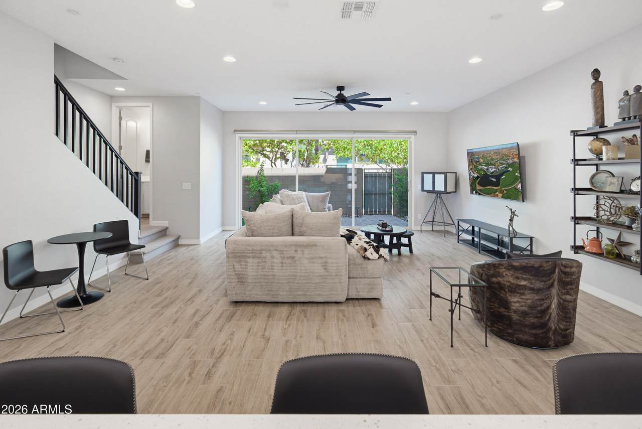 7492 Via De Luna Drive - Photo 1
