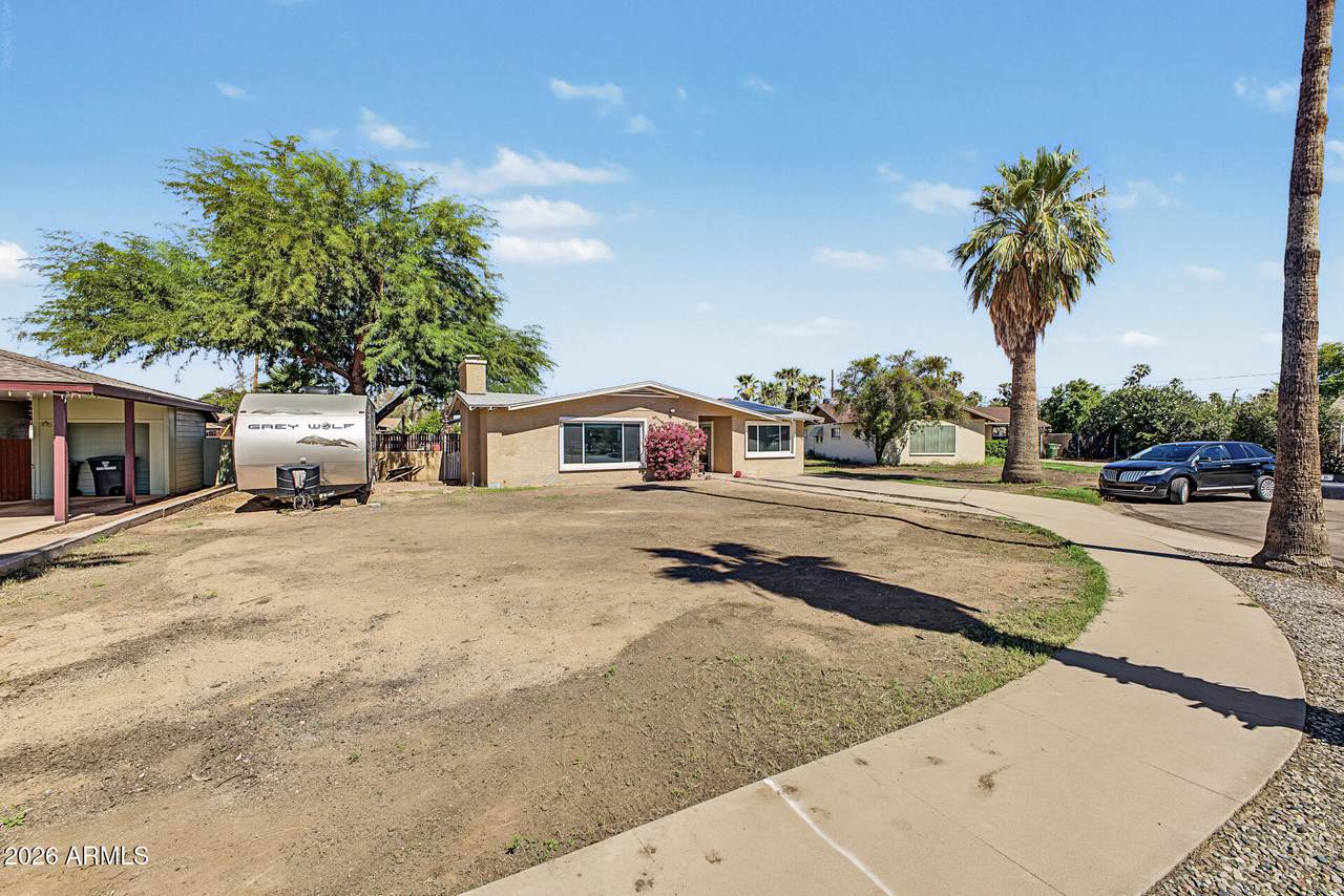 1128 Walnut Drive - Photo 1