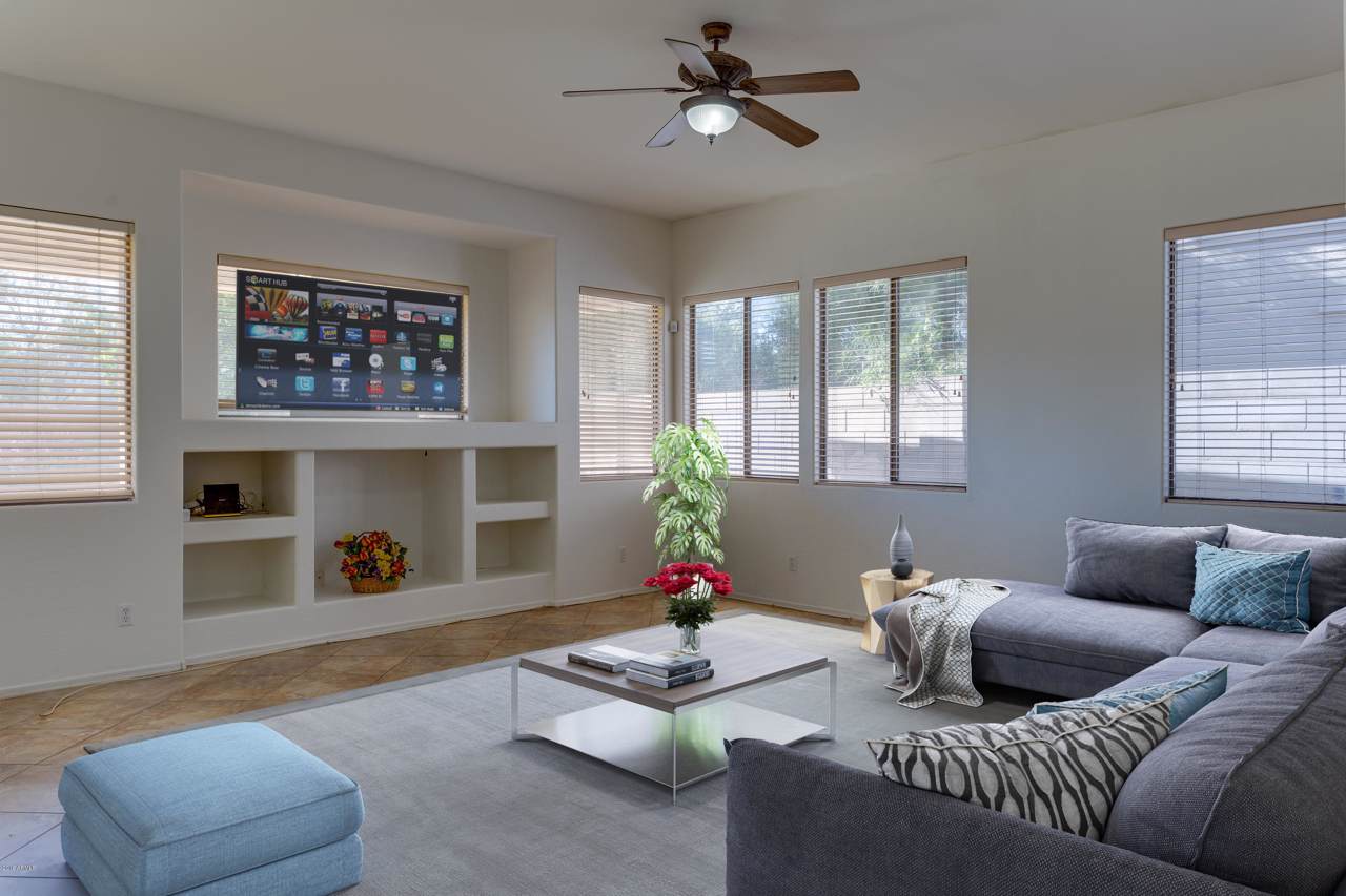 4905 Kirkland Road - Photo 1