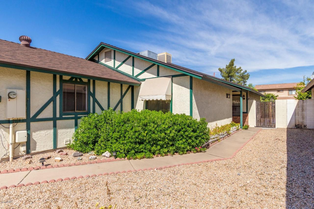6610 Poinsettia Drive - Photo 1