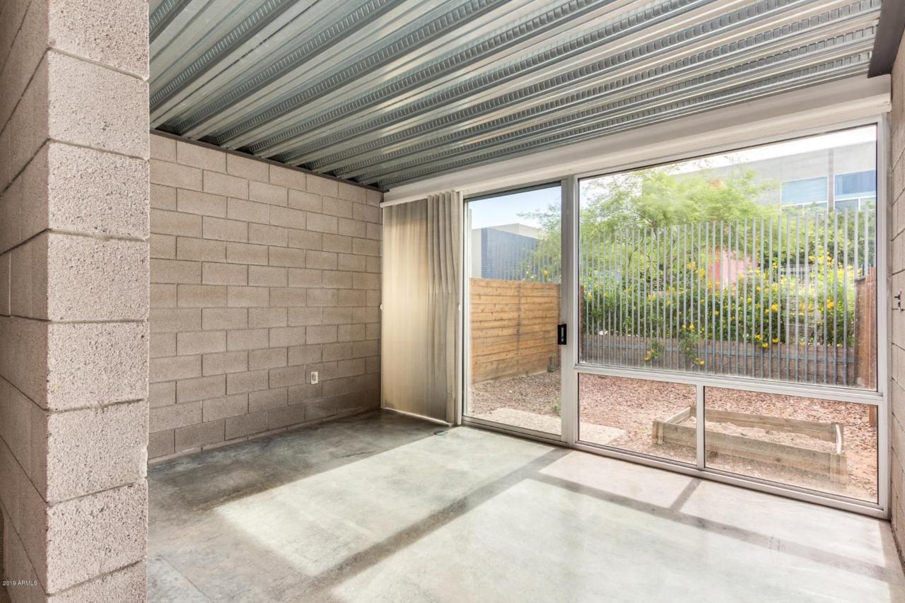 727 Portland Street - Photo 1
