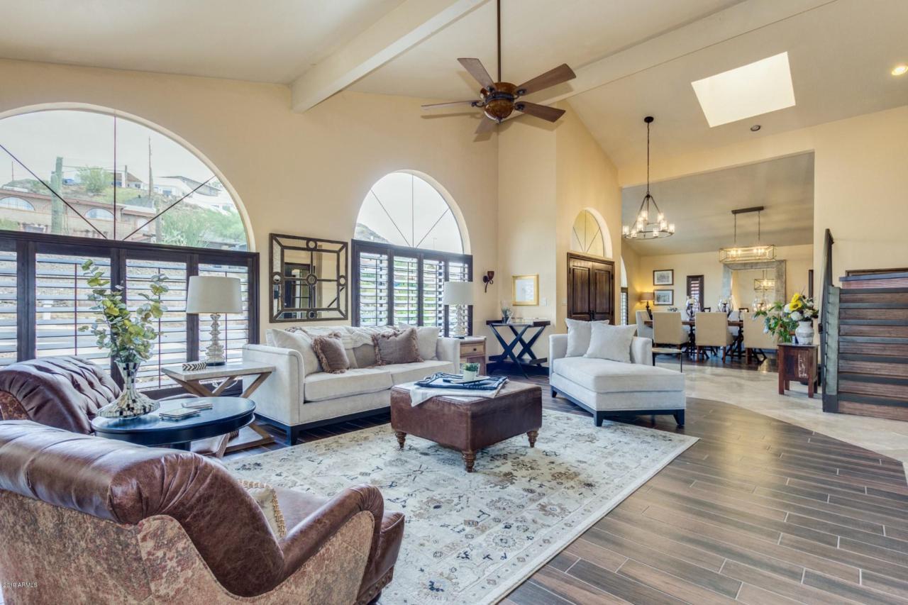 1333 Las Palmaritas Drive - Photo 1