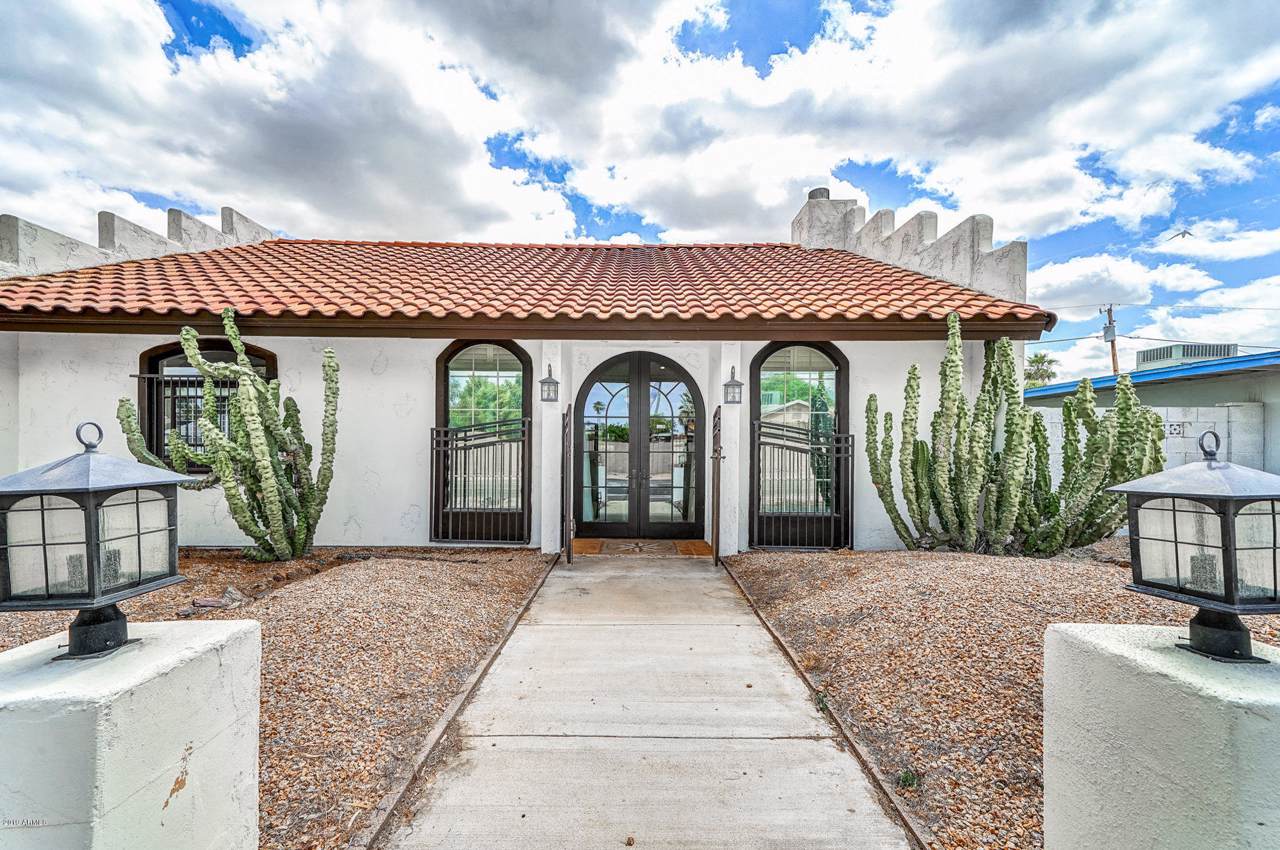 3601 Sunnyside Drive - Photo 1