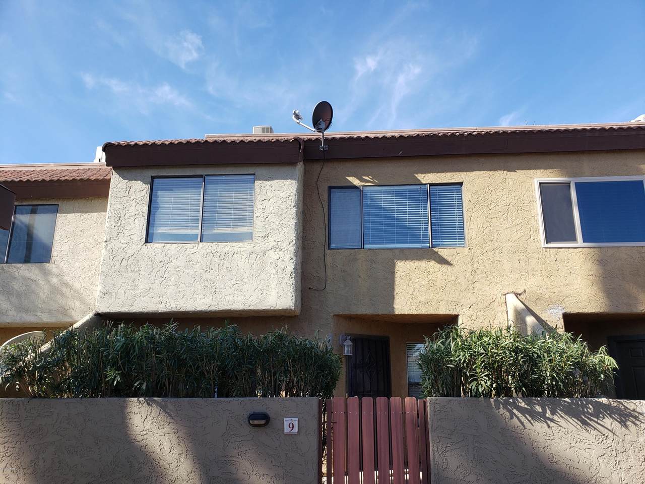 2040 Longmore - Photo 1