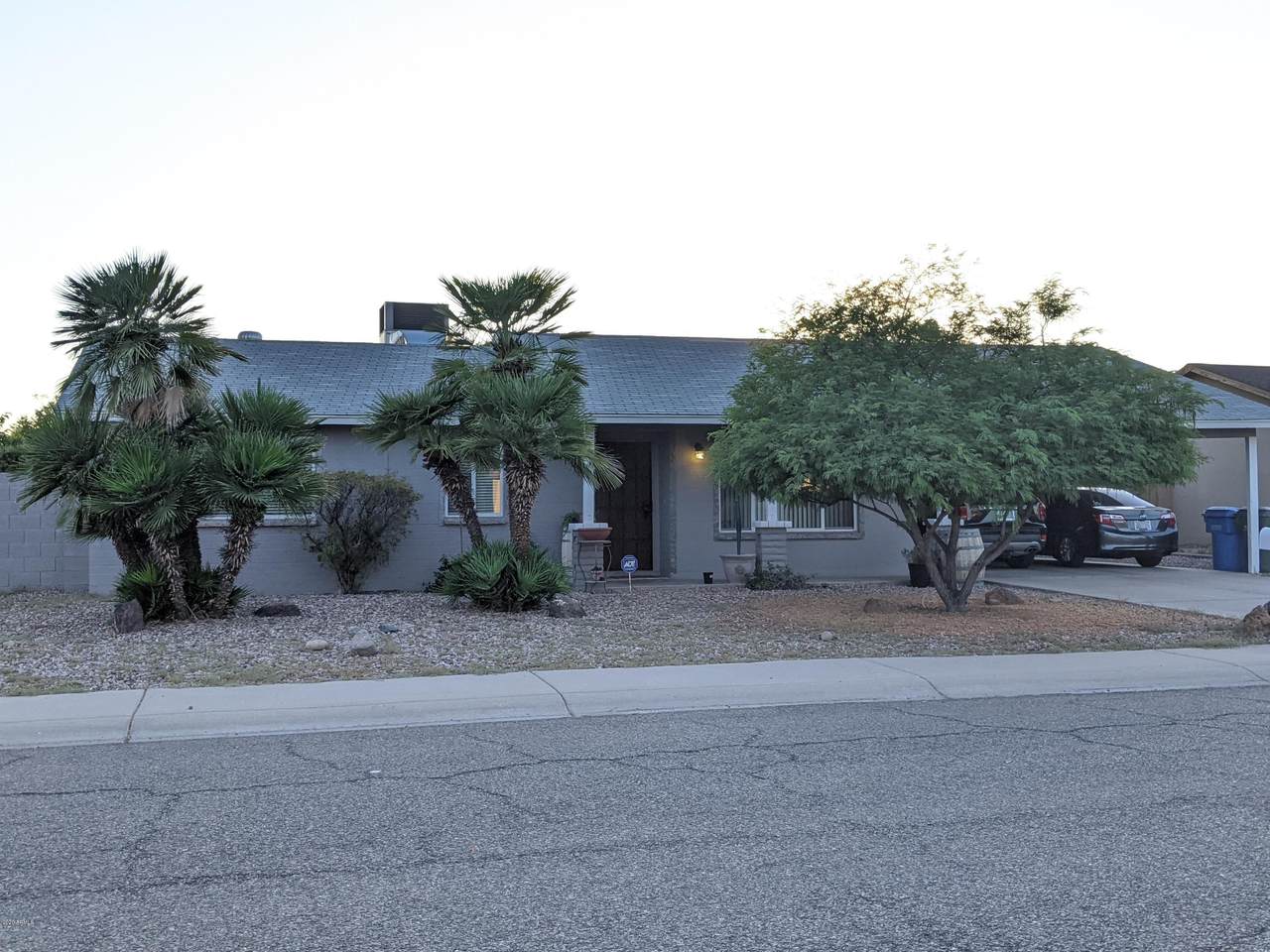 18640 12TH Avenue - Photo 1