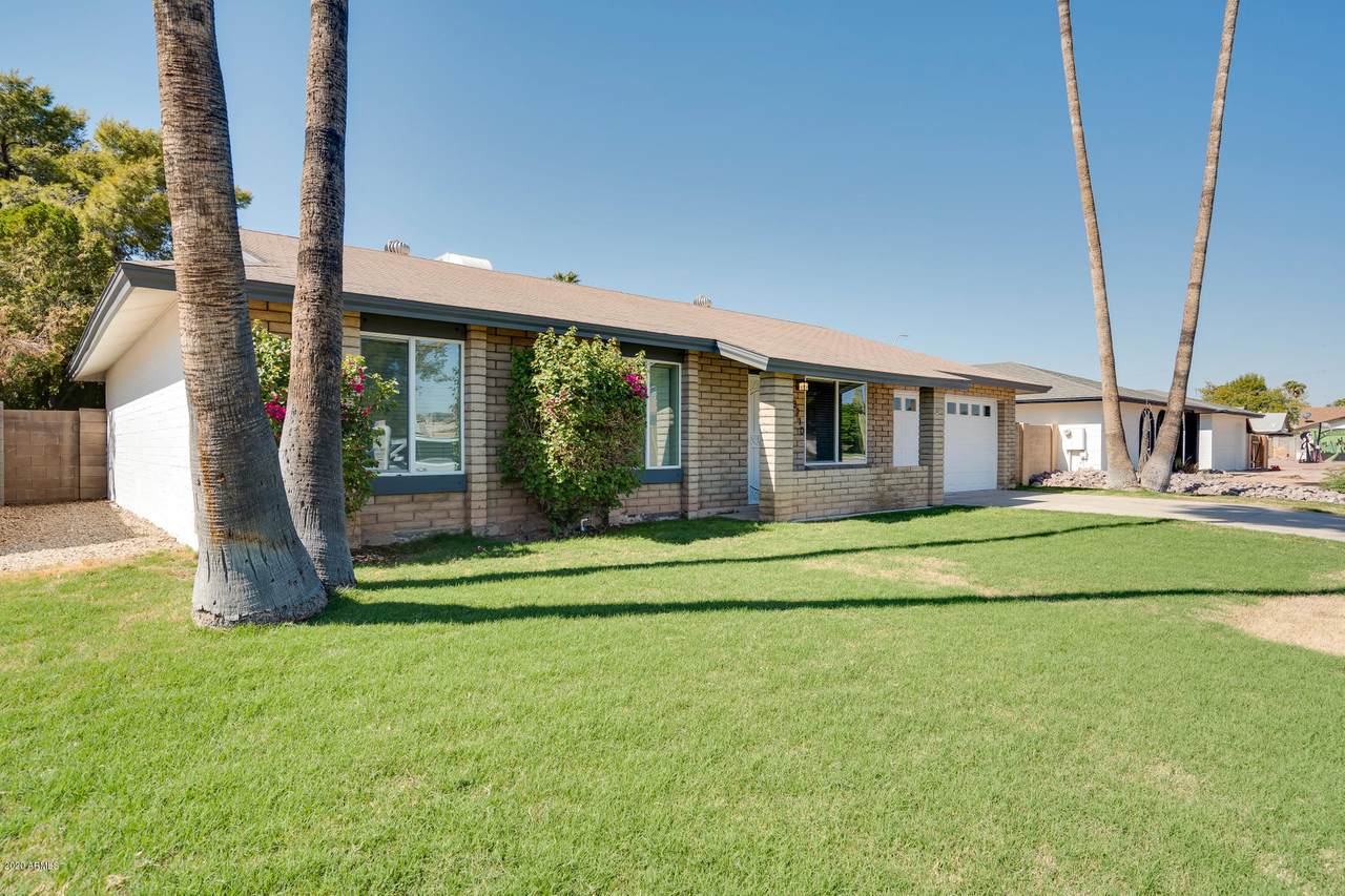 3210 Brentwood Place - Photo 1